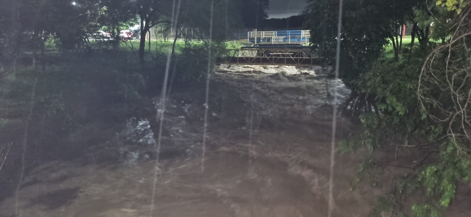 Captação de água tem forte correnteza por conta das chuvas